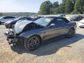  Salvage Ford Mustang