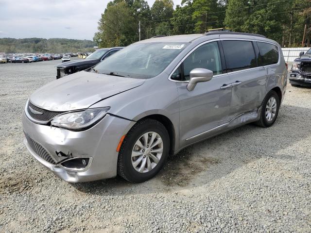  Salvage Chrysler Pacifica