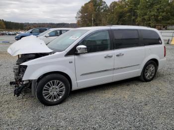  Salvage Chrysler Minivan