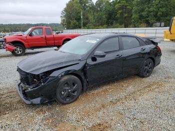  Salvage Hyundai ELANTRA