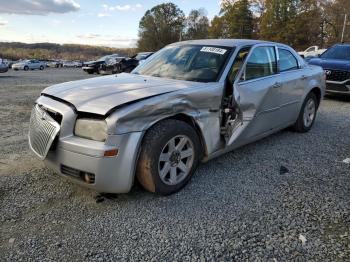  Salvage Chrysler 300