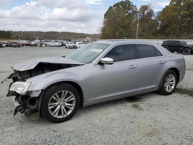  Salvage Chrysler 300