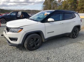  Salvage Jeep Compass