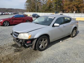  Salvage Dodge Avenger