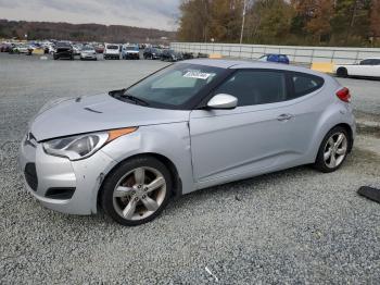  Salvage Hyundai VELOSTER