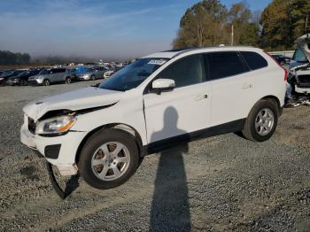  Salvage Volvo XC60