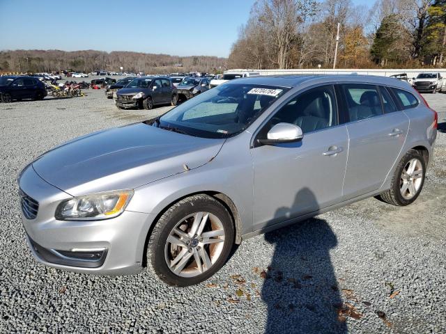  Salvage Volvo V60