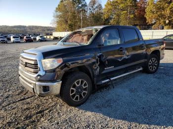  Salvage Toyota Tundra