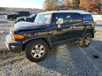  Salvage Toyota FJ Cruiser