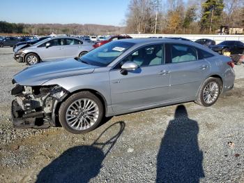  Salvage Toyota Avalon