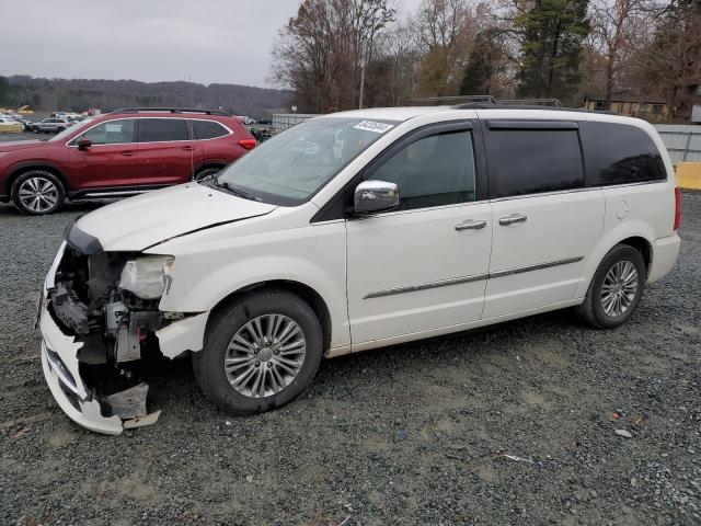  Salvage Chrysler Minivan