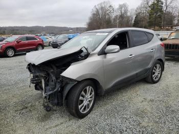  Salvage Hyundai TUCSON