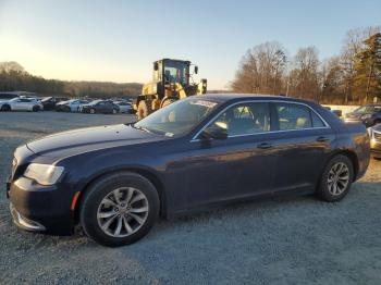  Salvage Chrysler 300