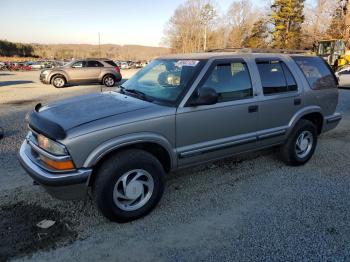  Salvage Chevrolet Blazer