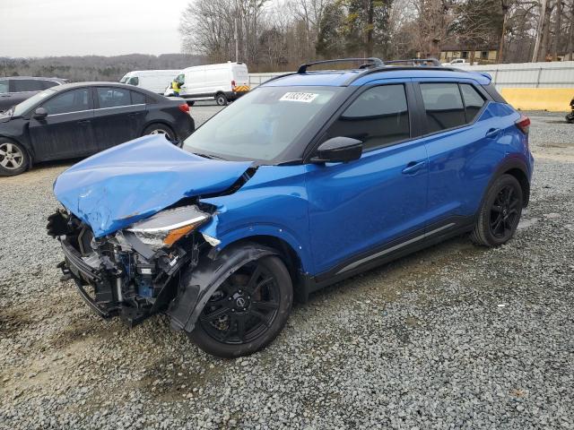  Salvage Nissan Kicks