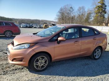  Salvage Ford Fiesta