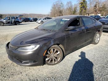  Salvage Chrysler 200