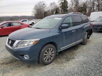  Salvage Nissan Pathfinder