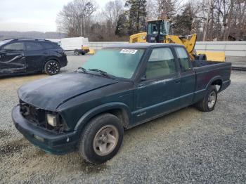  Salvage Chevrolet S-10