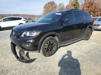  Salvage Nissan Pathfinder