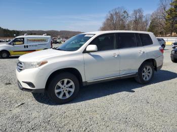  Salvage Toyota Highlander