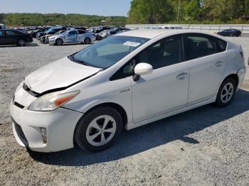  Salvage Toyota Prius