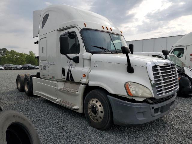  Salvage Freightliner Cascadia
