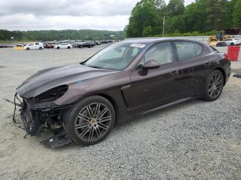 Salvage Porsche Panamera