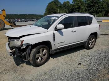  Salvage Jeep Compass