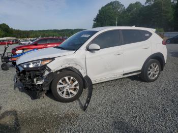  Salvage Hyundai TUCSON