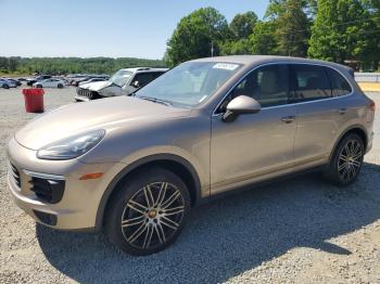  Salvage Porsche Cayenne