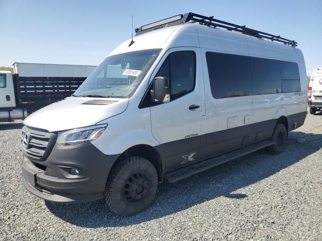  Salvage Mercedes-Benz Sprinter