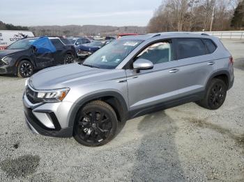  Salvage Volkswagen Taos