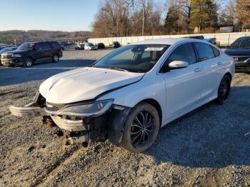  Salvage Chrysler 200