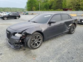  Salvage Chrysler 300
