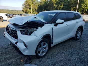  Salvage Toyota Highlander