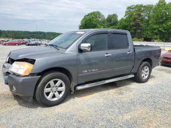  Salvage Nissan Titan