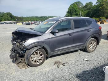  Salvage Hyundai TUCSON