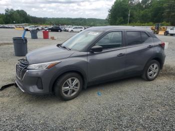  Salvage Nissan Kicks