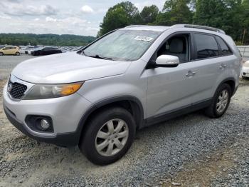  Salvage Kia Sorento