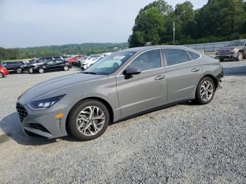  Salvage Hyundai SONATA
