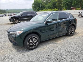  Salvage Alfa Romeo Stelvio