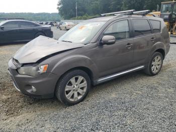  Salvage Mitsubishi Outlander