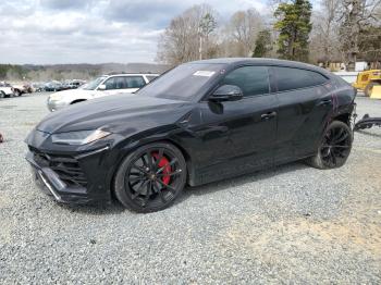  Salvage Lamborghini Urus