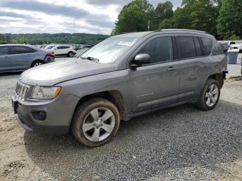  Salvage Jeep Compass