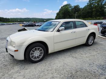  Salvage Chrysler 300