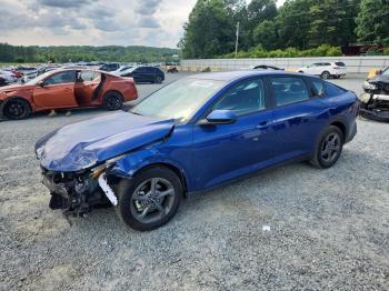  Salvage Kia K4 Lx