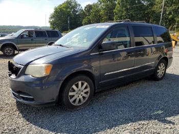  Salvage Chrysler Minivan