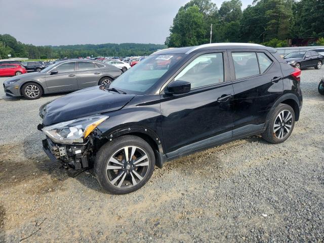  Salvage Nissan Kicks