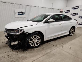  Salvage Chrysler 200